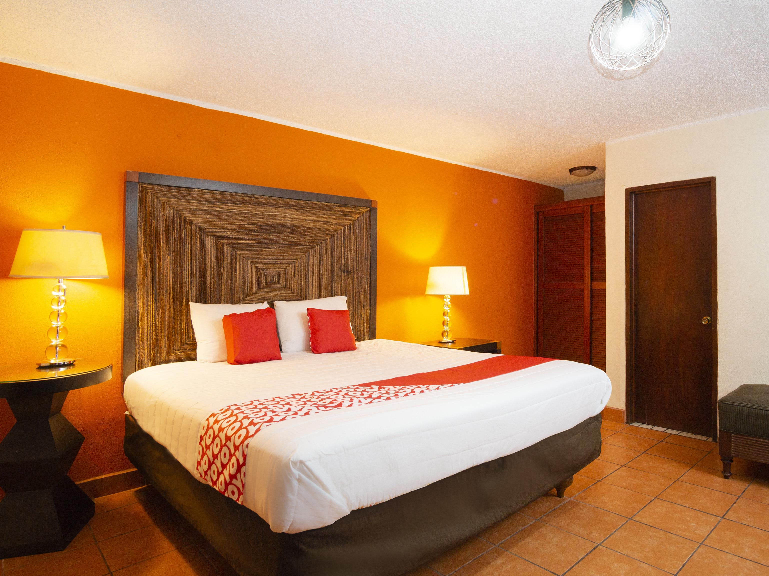 Oyo Hotel Hacienda Don Luis, Rosarito Exterior photo A typical OYO hotel room