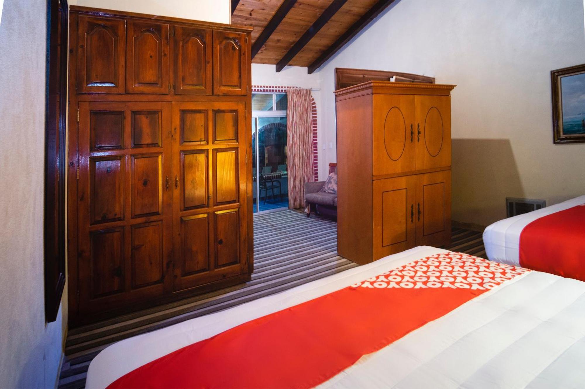 Oyo Hotel Hacienda Don Luis, Rosarito Exterior photo A room at the hotel